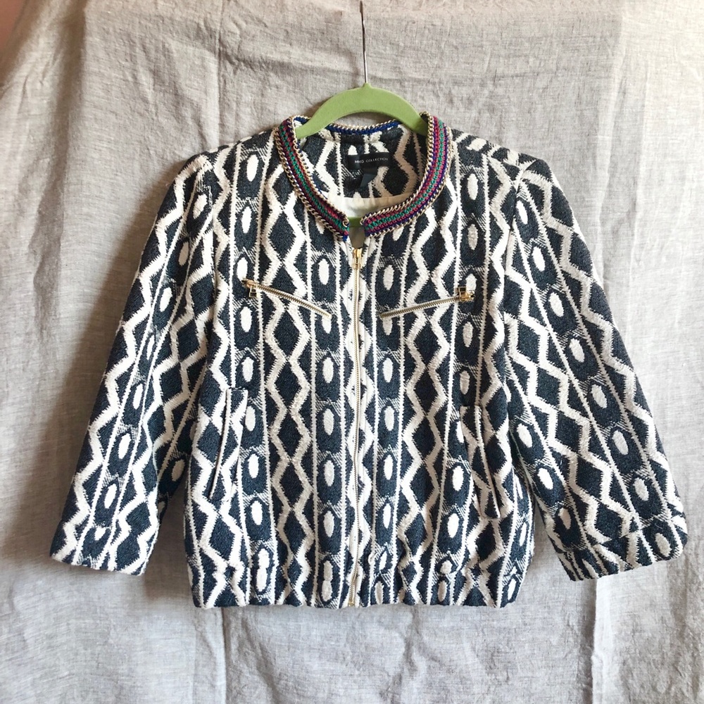 Tapestry bomber jacket with chain collar